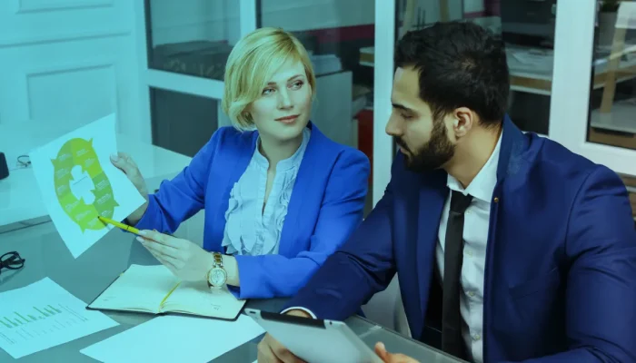 Regulatory Expertise and Advisory